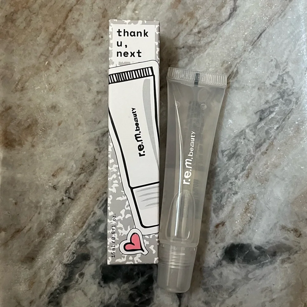r.e.m. beauty Clear Plumping Lipgloss